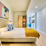 Olivia By Gaiarooms Apartman *