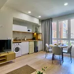 Olivia By Gaiarooms Apartman