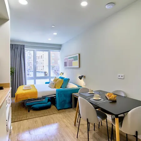 Olivia By Gaiarooms Apartment