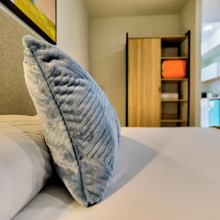 Olivia By Gaiarooms *